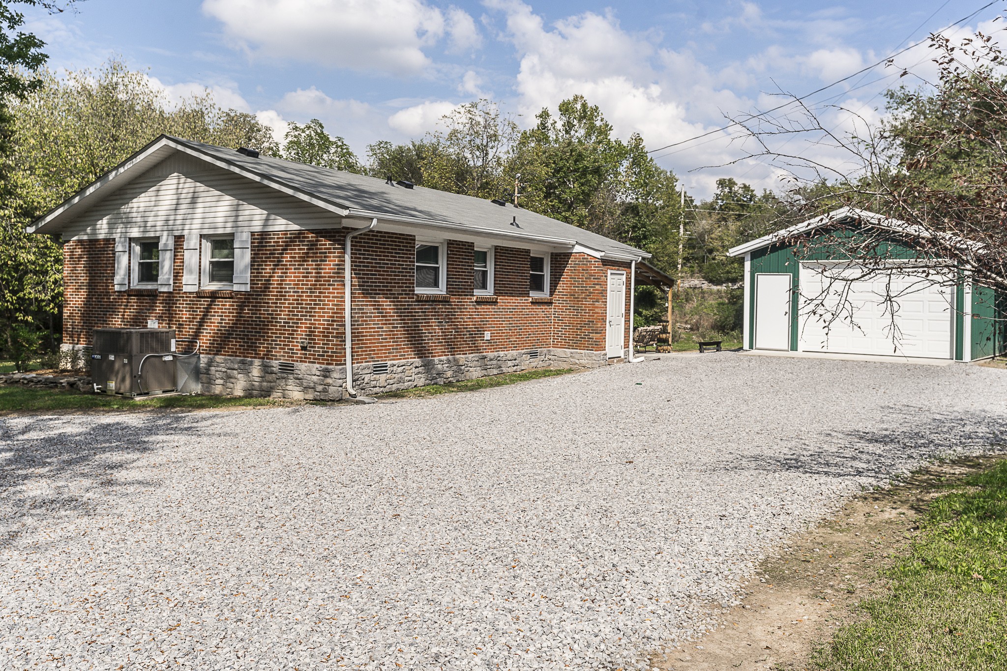 105 Canoe Branch Road Castalian Springs, TN 37031 - Photo 7 of 42 Gallery Image 7