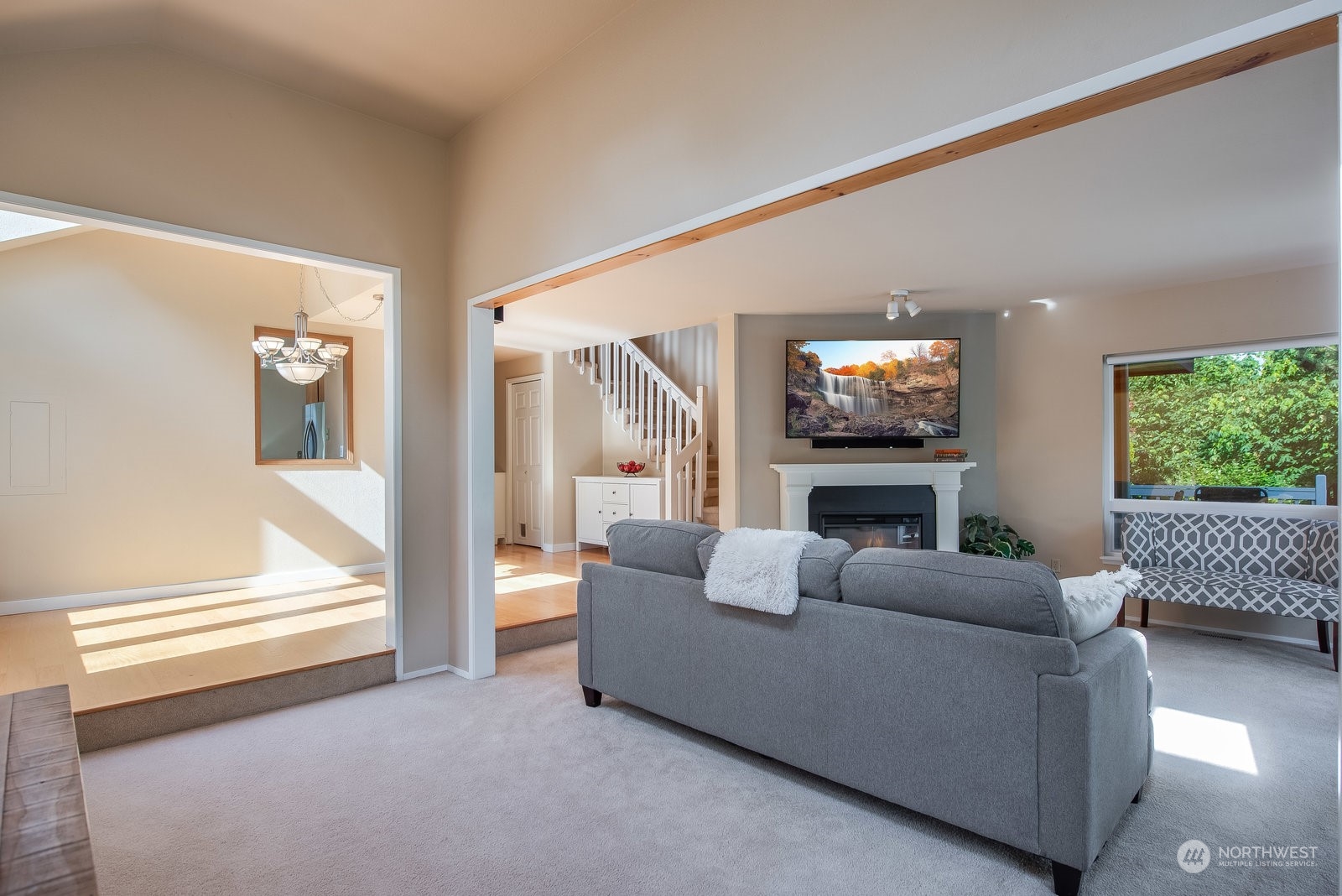 2468 Southeast 8th Place Renton, WA 98057 - Photo 8 of 25 Gallery Image 8