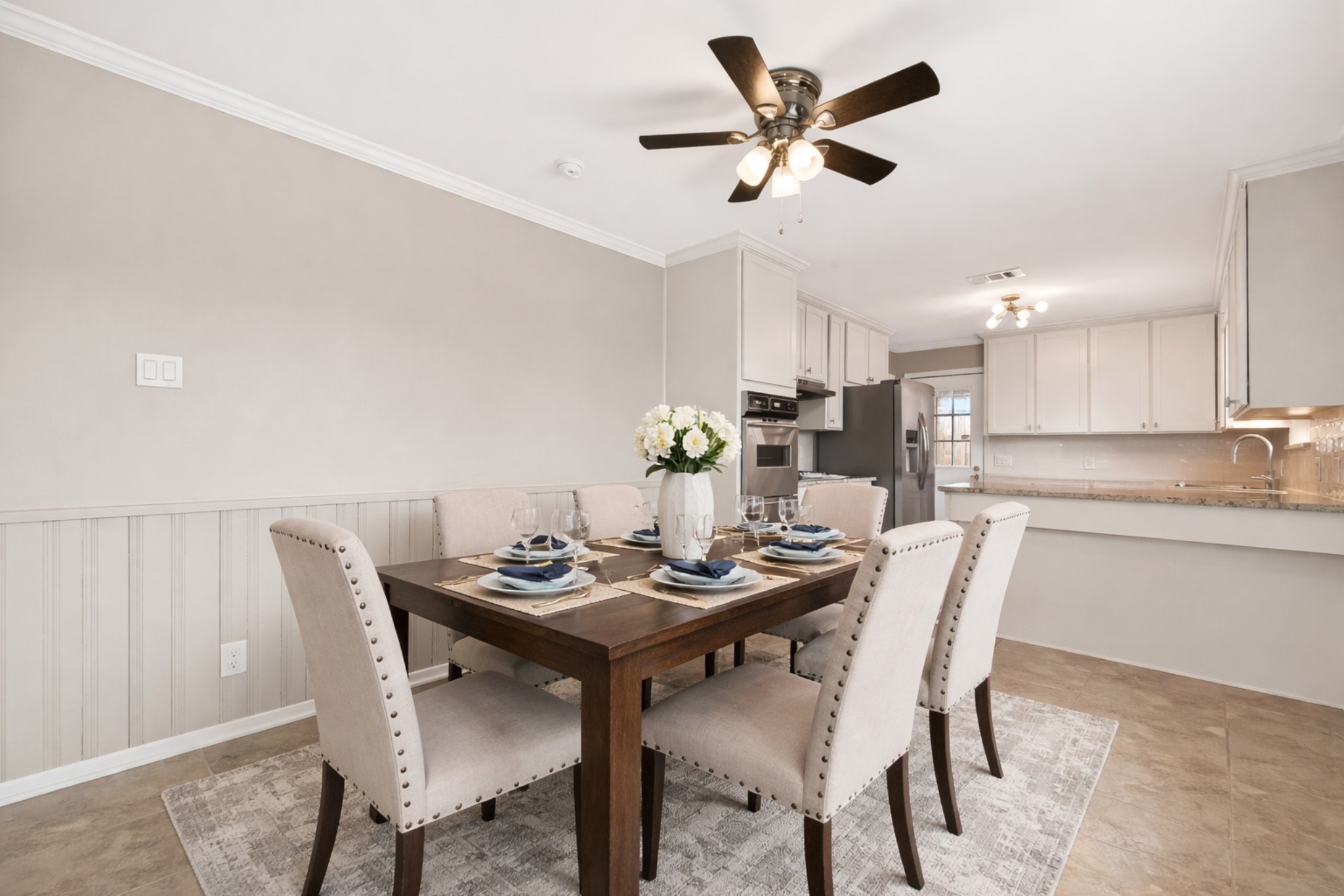 1506 Foxwood Road Houston, TX 77008 - Photo 15 of 44 digitally staged