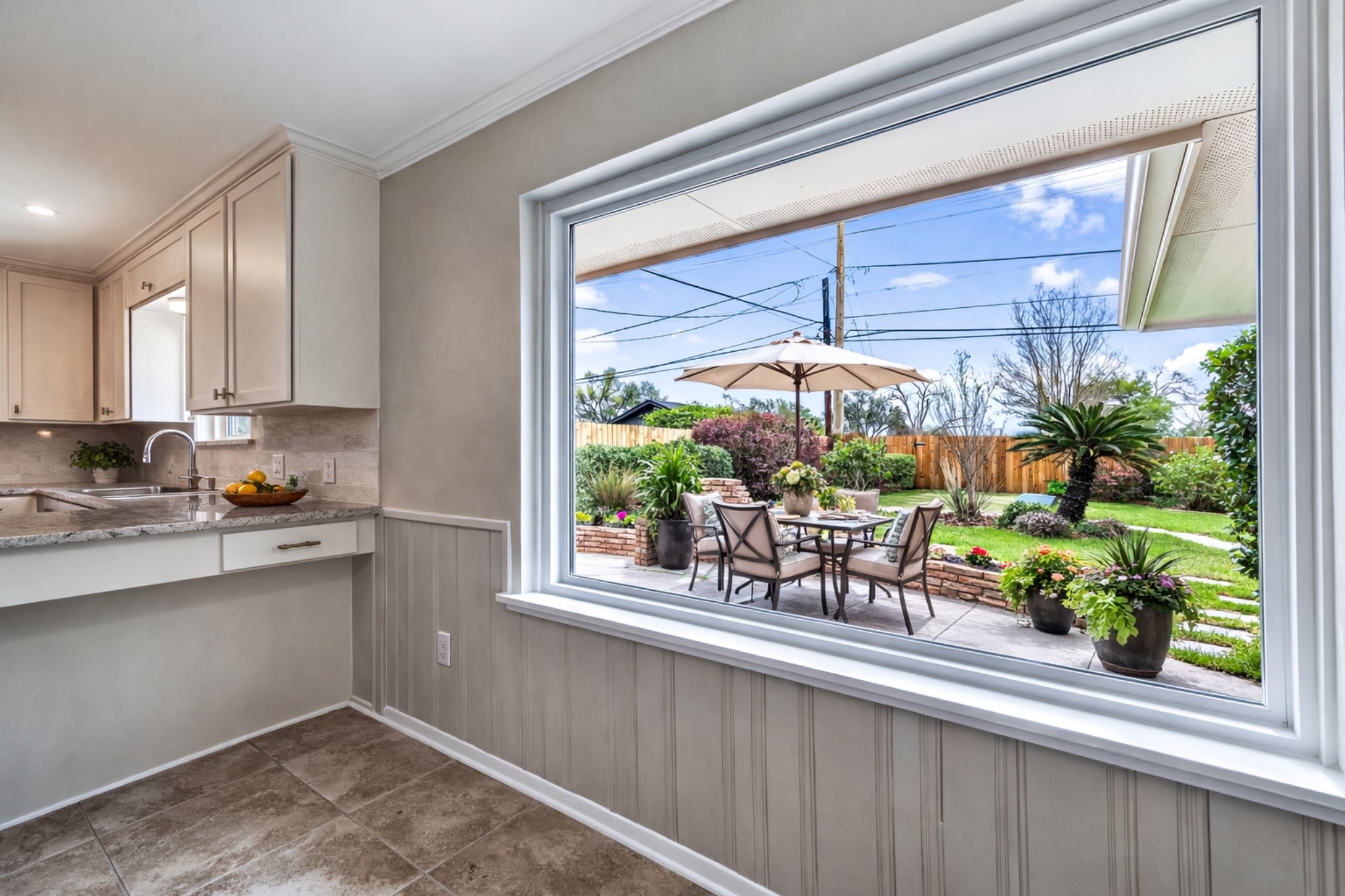 1506 Foxwood Road Houston, TX 77008 - Photo 16 of 44