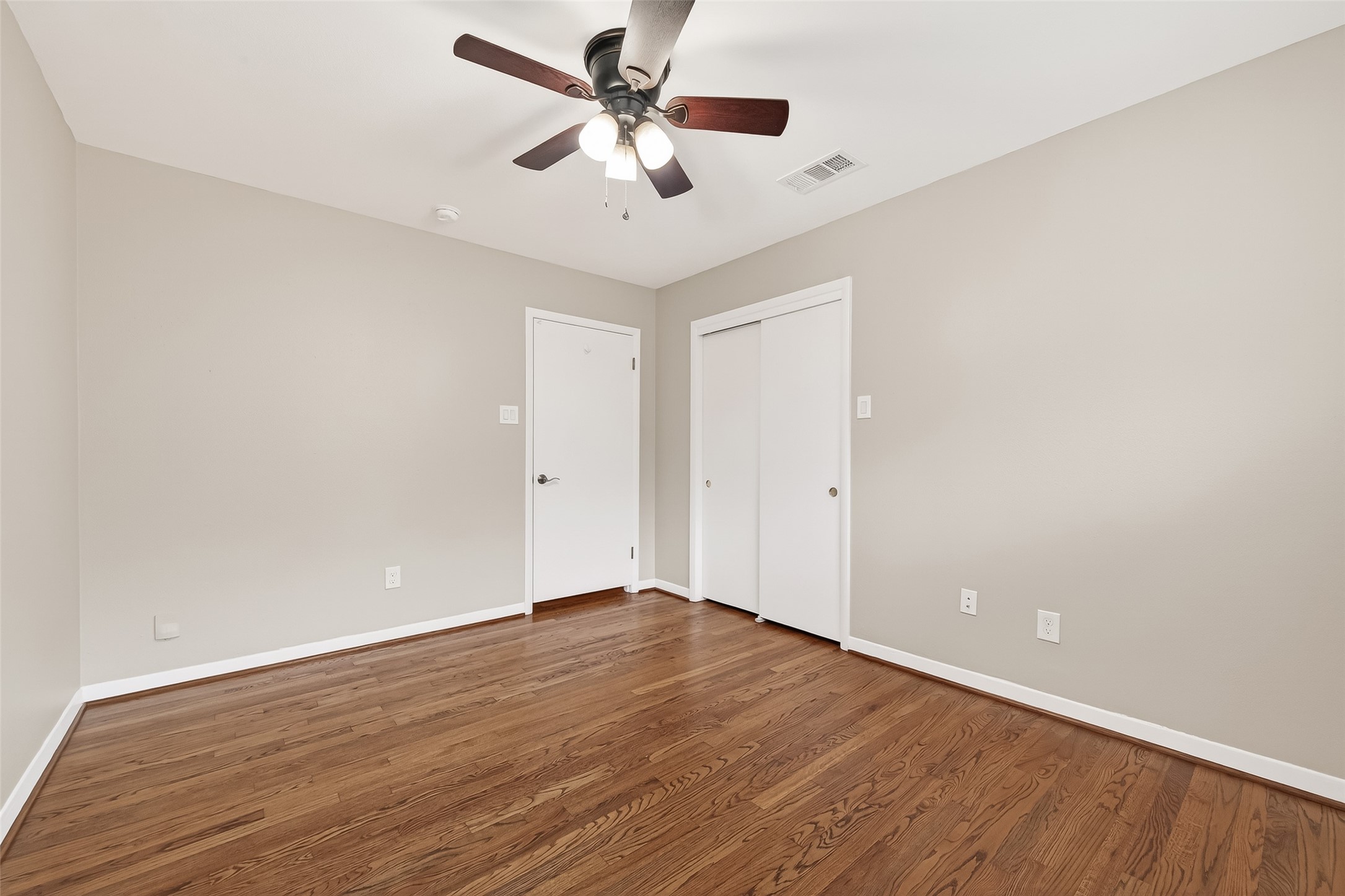 1506 Foxwood Road Houston, TX 77008 - Photo 31 of 44