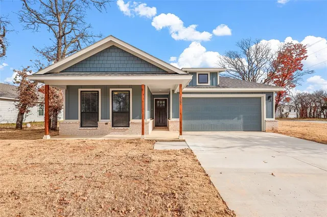 $272,000 | 457 Peace Lily Way, Tolar, TX 76476