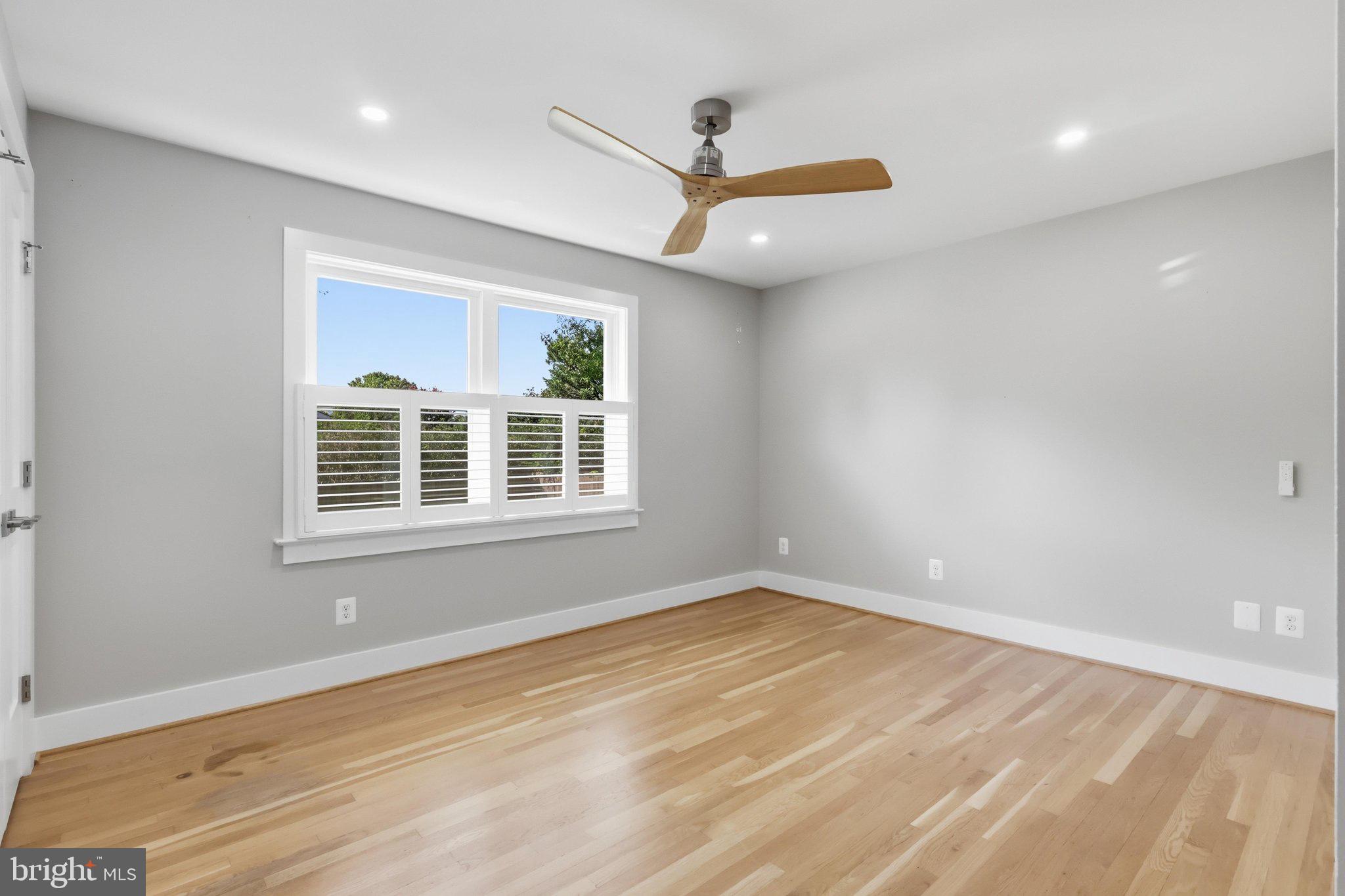 1003 Collingwood Road Alexandria, VA 22308 - Photo 21 of 66 Primary bedroom