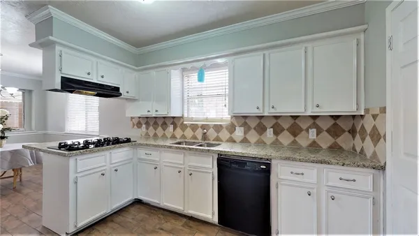 $2,375 | 24314 Spring Mill Lane, Spring, TX 77373