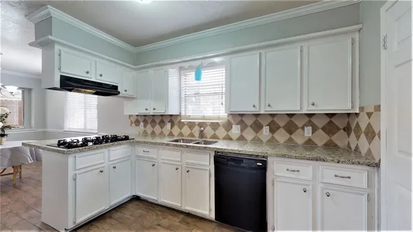 $2,375 | 24314 Spring Mill Lane, Spring, TX 77373