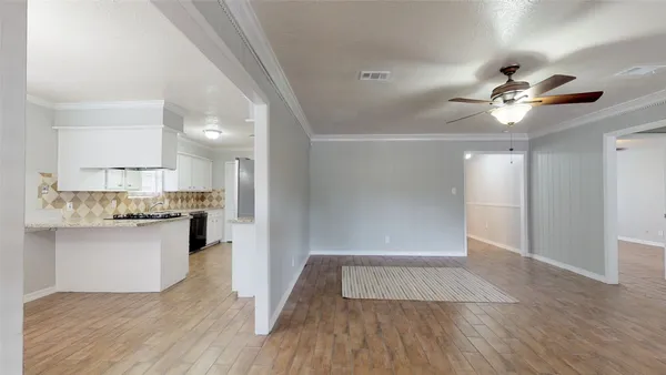 $2,375 | 24314 Spring Mill Lane, Spring, TX 77373