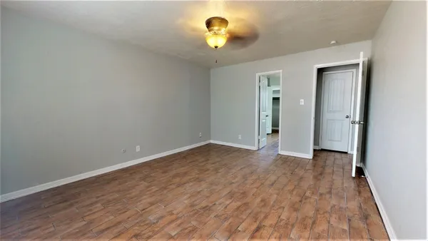 $2,375 | 24314 Spring Mill Lane, Spring, TX 77373