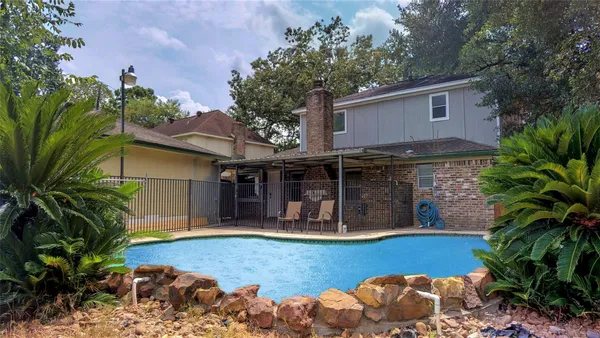 $2,375 | 24314 Spring Mill Lane, Spring, TX 77373