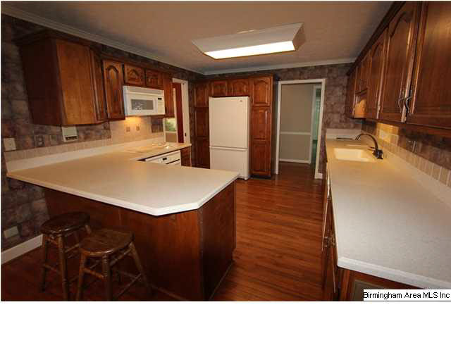 631 Hillyer High Road Anniston, AL 36207 - Photo 17 of 32