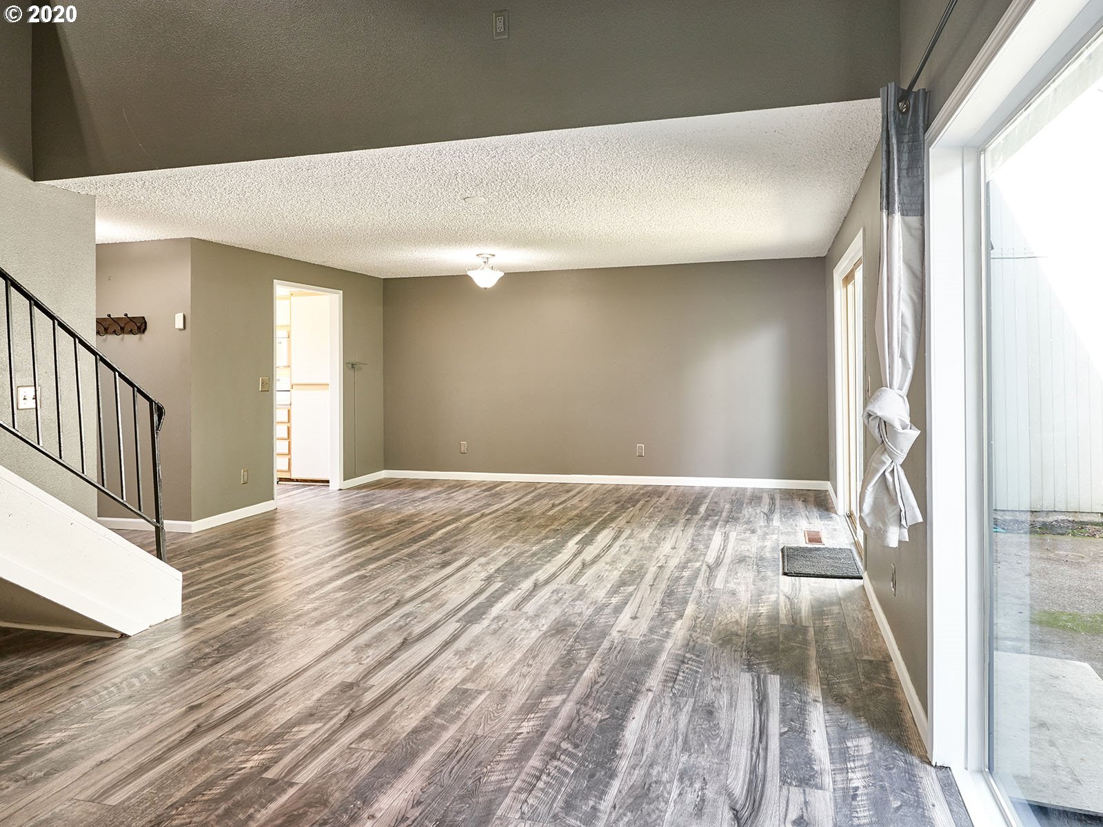 3852 Auburn Road Northeast Salem, OR 97301 - Photo 8 of 26