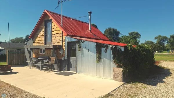 $54,000 | 210 1st Street, Great Bend, ND 58075
