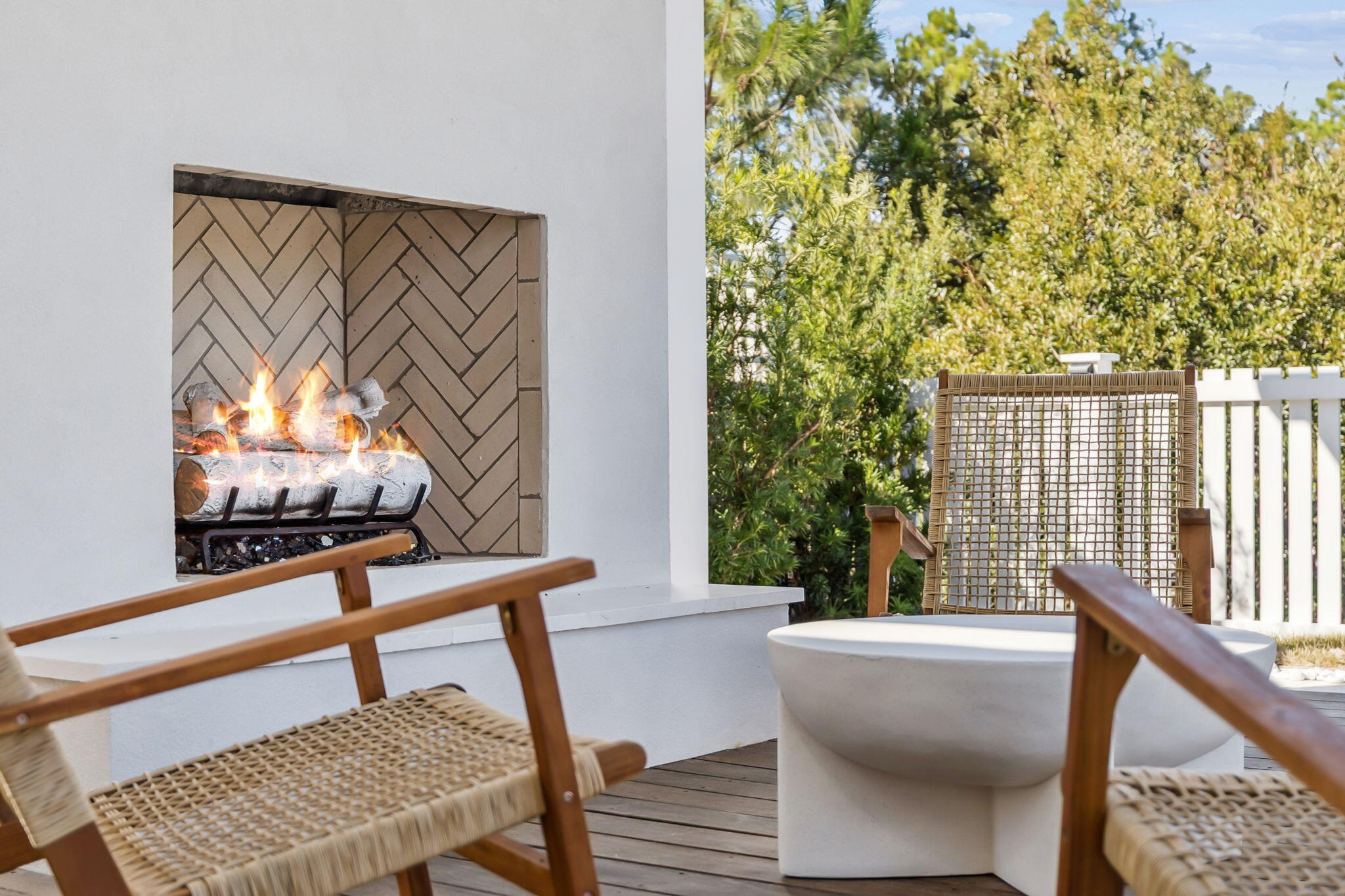 576 Cannonball Lane Watersound, FL 32461 - Photo 24 of 90 a living room with furniture and a flat screen tv