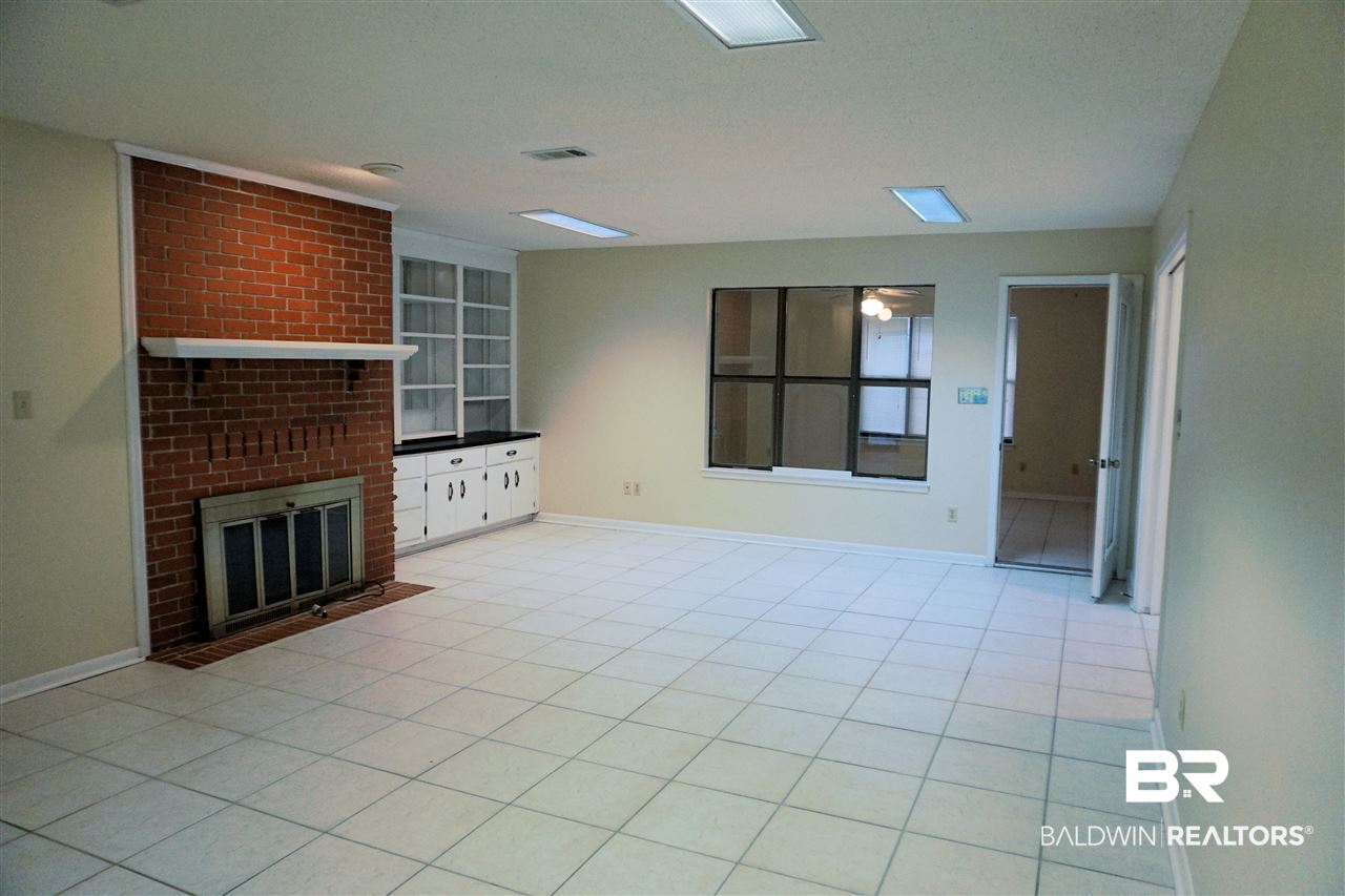 2202 Club House Drive Lillian, AL 36549 - Photo 6 of 33