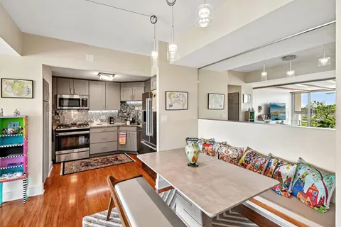 $495,000 | 3200 North Lake Shore Drive, Unit 410, Chicago, IL 60657