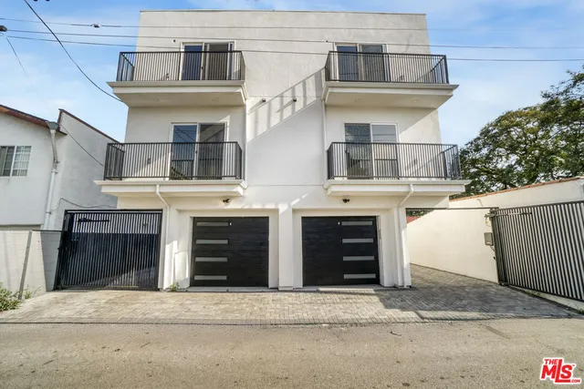 a view of a white building