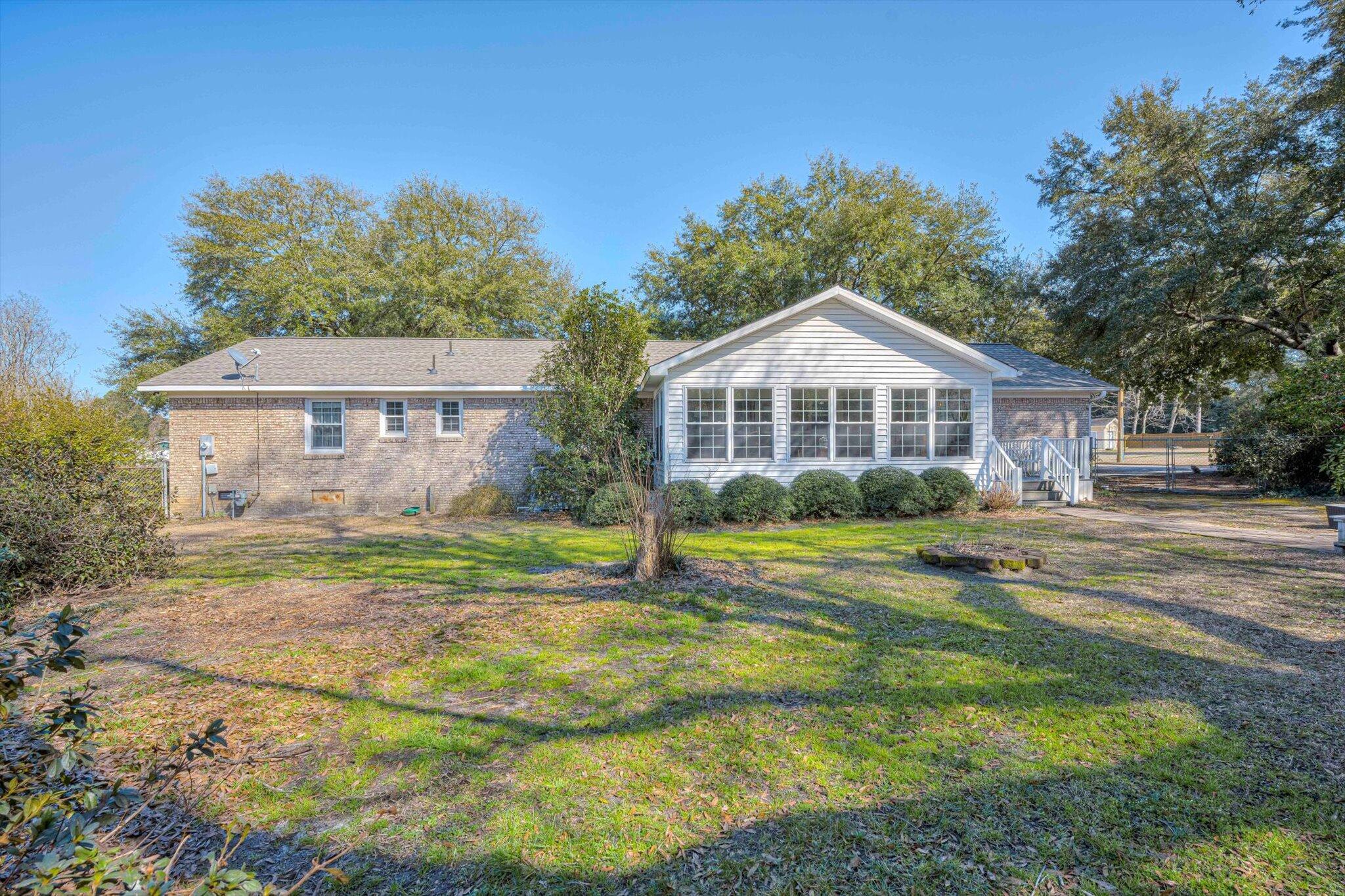 7 Donna Street Williston, SC 29853 - Photo 33 of 43