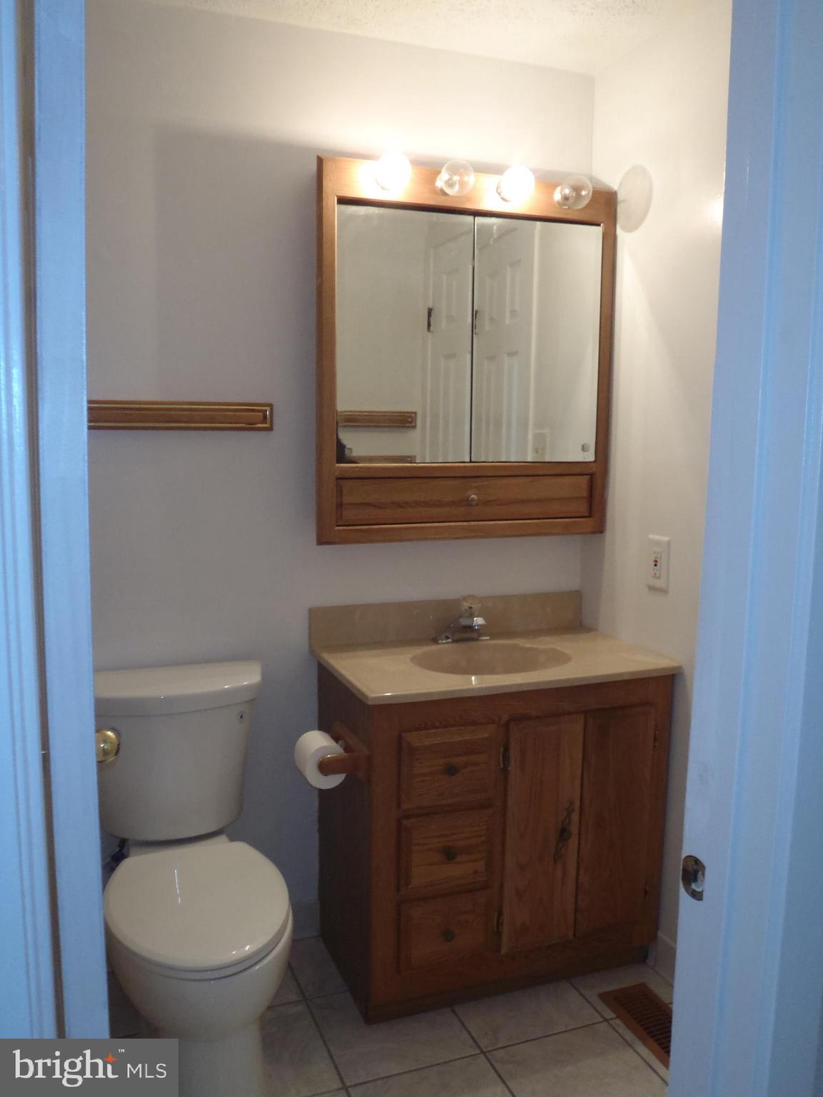 8025 Red Jacket Way Jessup, MD 20794 - Photo 9 of 21 Gallery Image 9