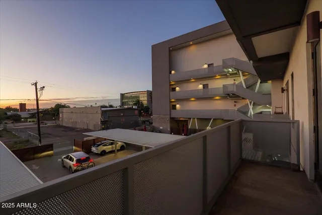 $345,000 | 1130 North 2nd Street, Unit 210, Phoenix, AZ 85004