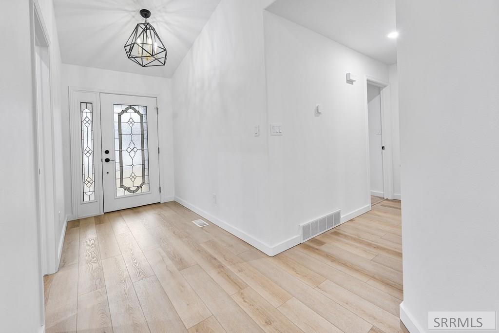 625 Vale Lane Rexburg, ID 83440 - Photo 5 of 49