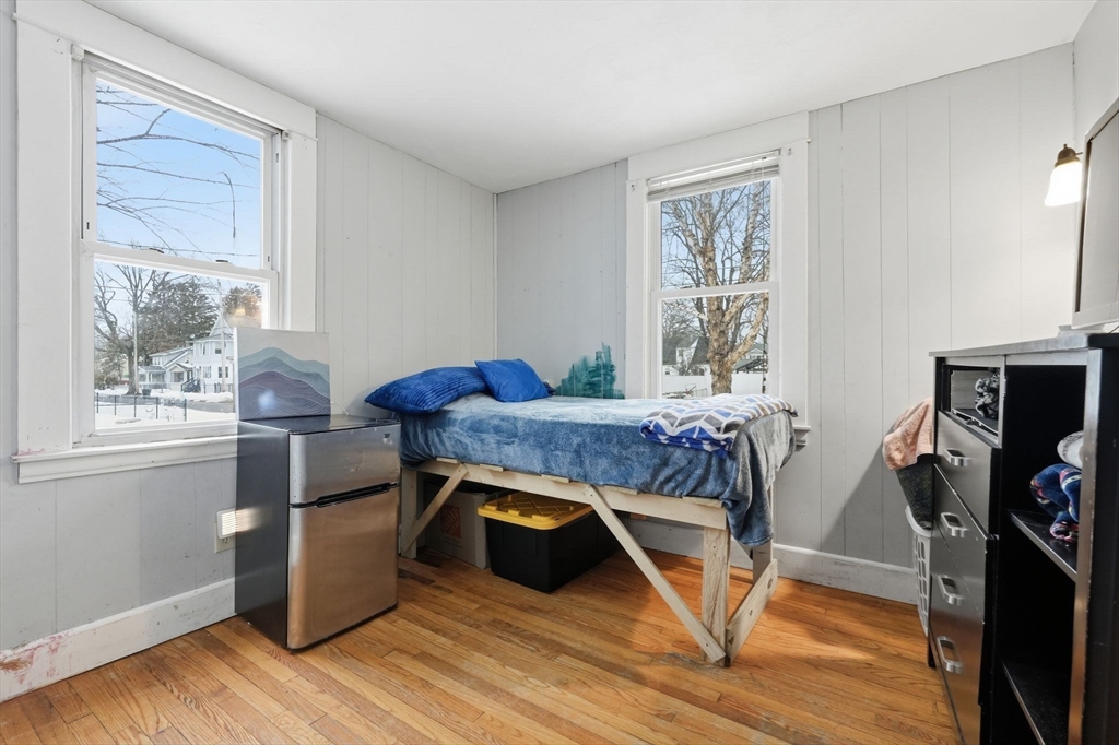 34 Savoy Avenue Springfield, MA 01104 - Photo 14 of 35