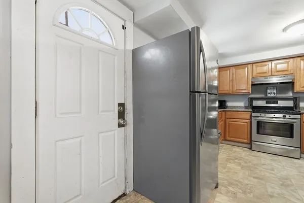 $299,999 | 34 Savoy Avenue, Springfield, MA 01104