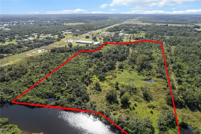 a view of a yard with an outdoor space