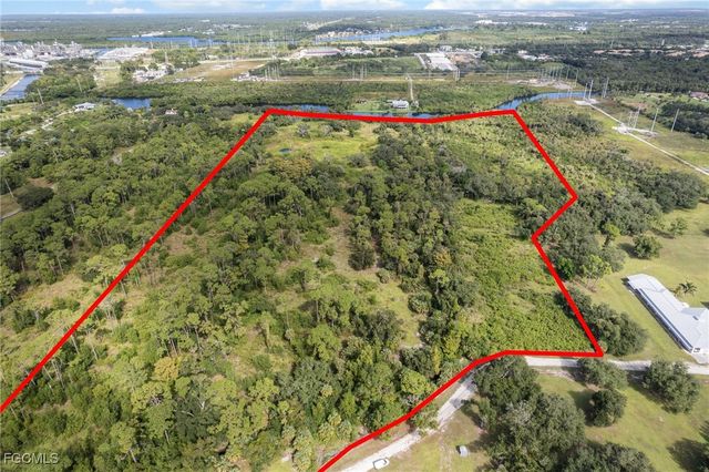 a view of outdoor space and city view