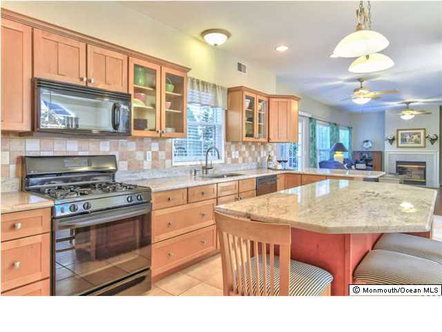 244 Mandarin Road Brick, NJ 08723 - Photo 10 of 24 Additional Photo