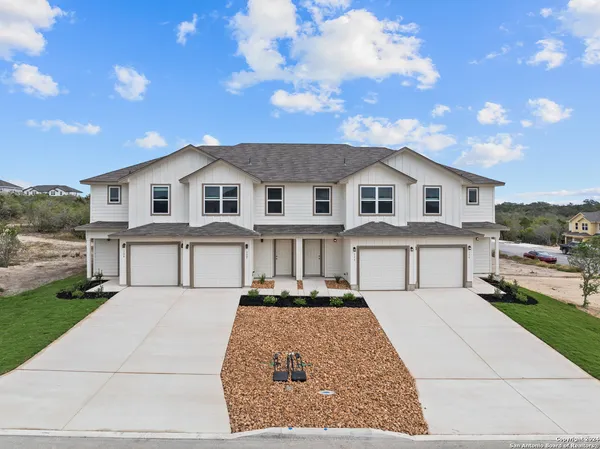 $925,000 | 136 Bonnie Bend, San Antonio, TX 78253