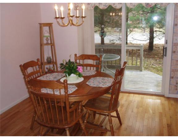 4 Country Meadow Road, Unit 4 Haverhill, MA 01832 - Photo 2 of 8