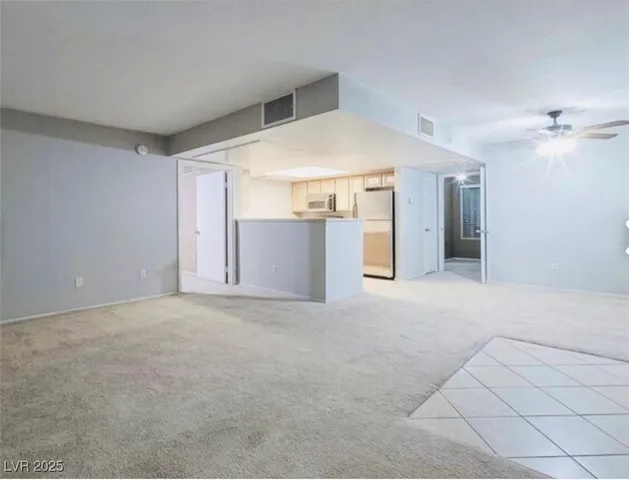 $1,300 | 8070 West Russell Road, Unit 2094, Las Vegas, NV 89113