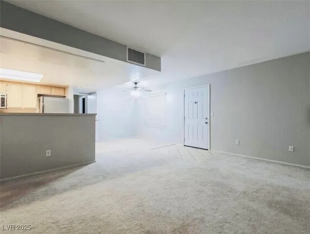 $1,300 | 8070 West Russell Road, Unit 2094, Las Vegas, NV 89113