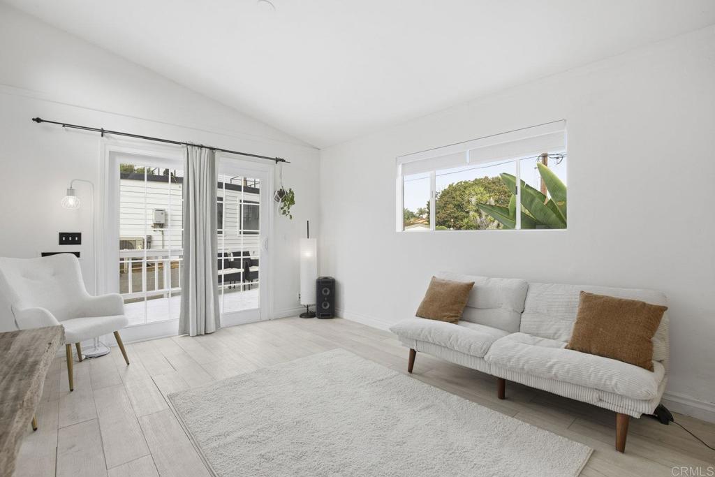 170 Diana Street Encinitas, CA 92024 - Photo 9 of 35