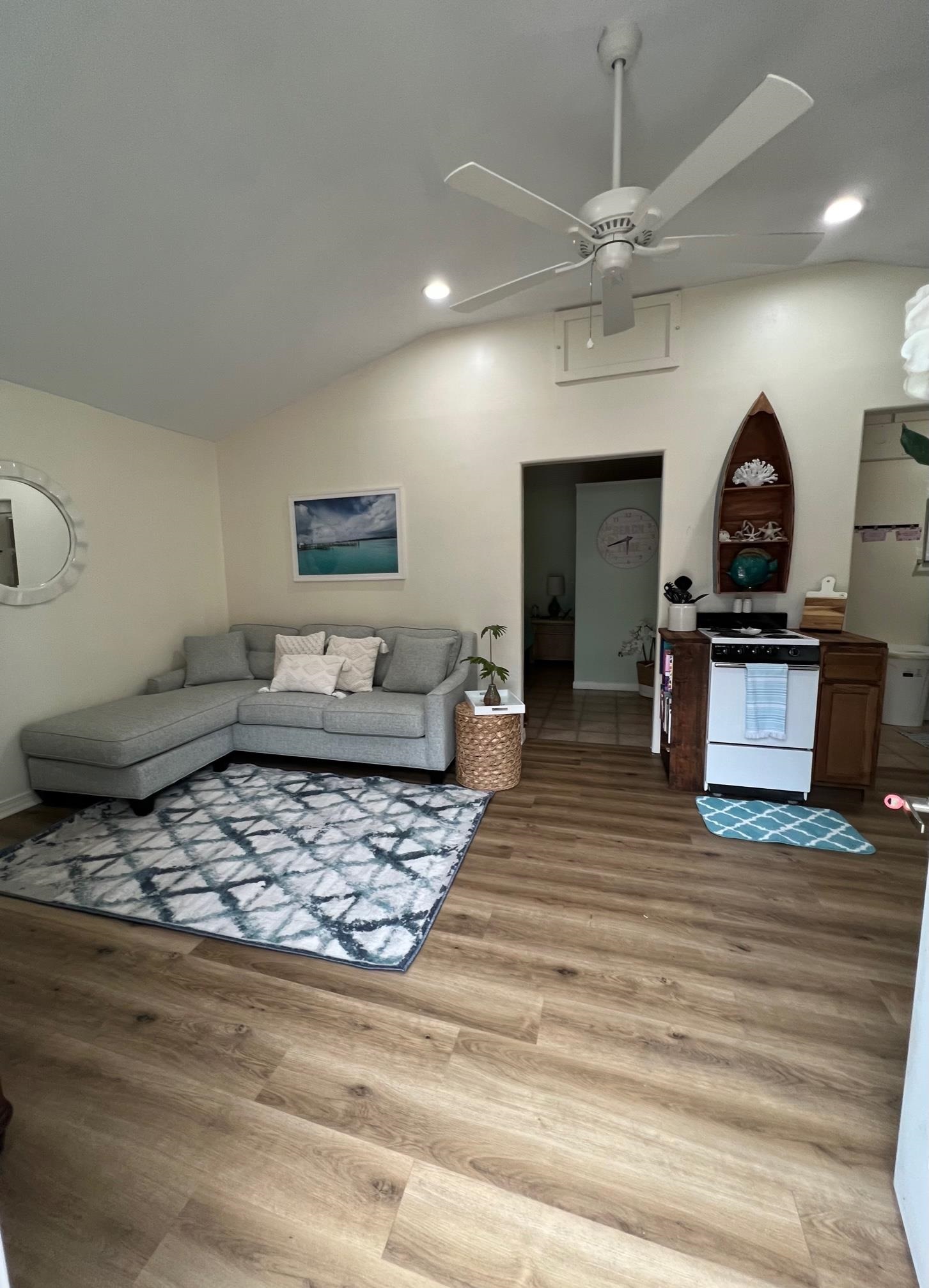 573 Escambia Loop Lillian, AL 36549 - Photo 4 of 31