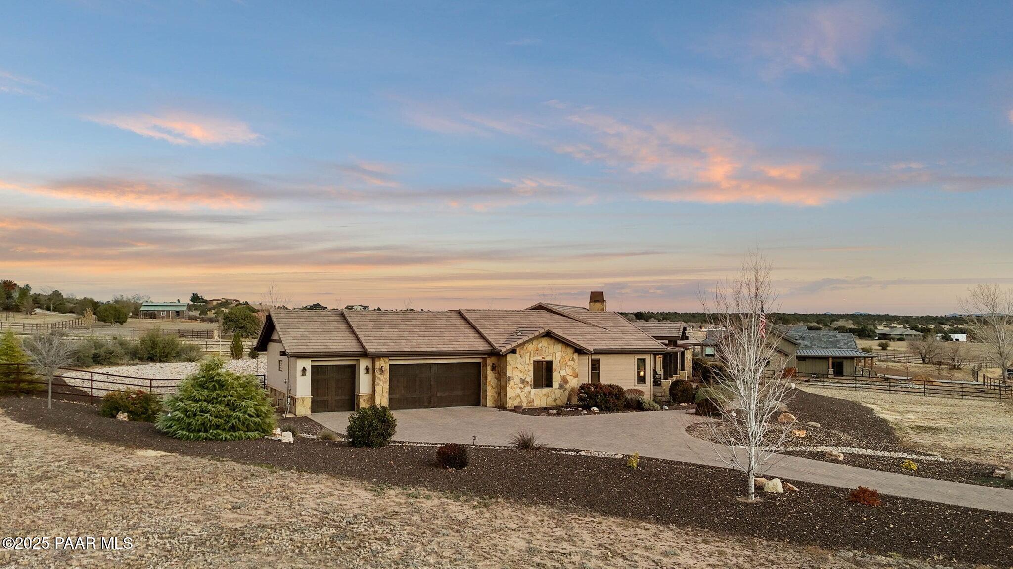 9309 North Callahan Road Prescott, AZ 86305 - Photo 54 of 55 a view of a town with barn house