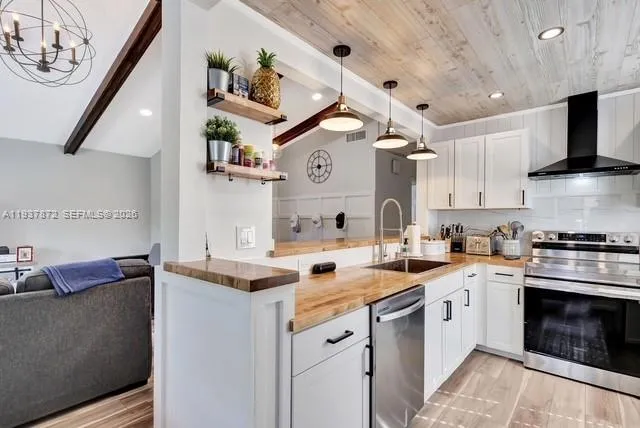 $5,000 | 83 Ironwood Way North, Palm Beach Gardens, FL 33418