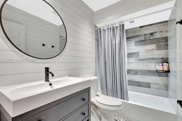 $5,000 | 83 Ironwood Way North, Palm Beach Gardens, FL 33418