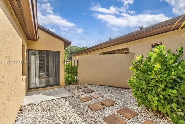 $5,000 | 83 Ironwood Way North, Palm Beach Gardens, FL 33418