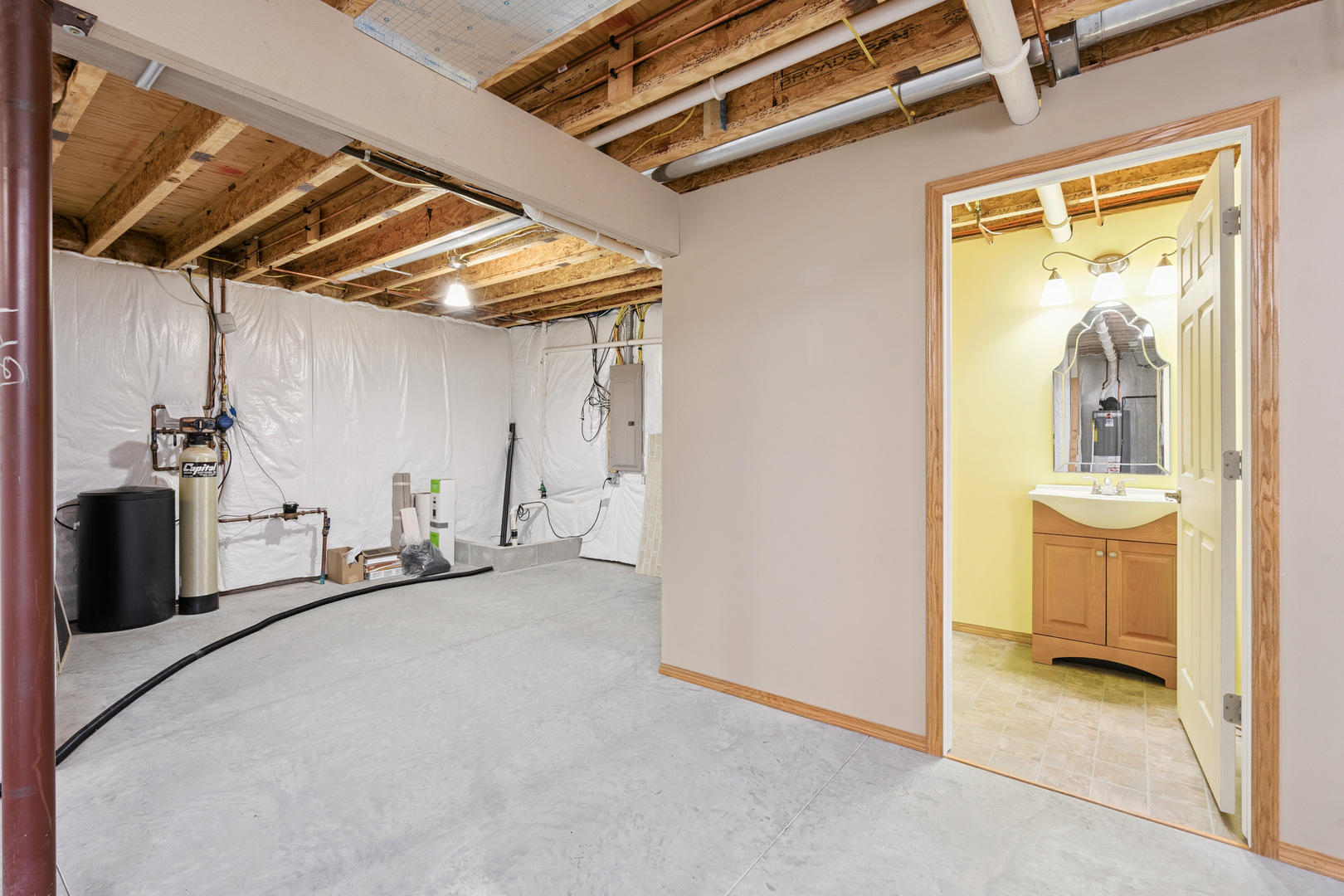 1716 Connor Court Clinton, IA 52732 - Photo 21 of 34