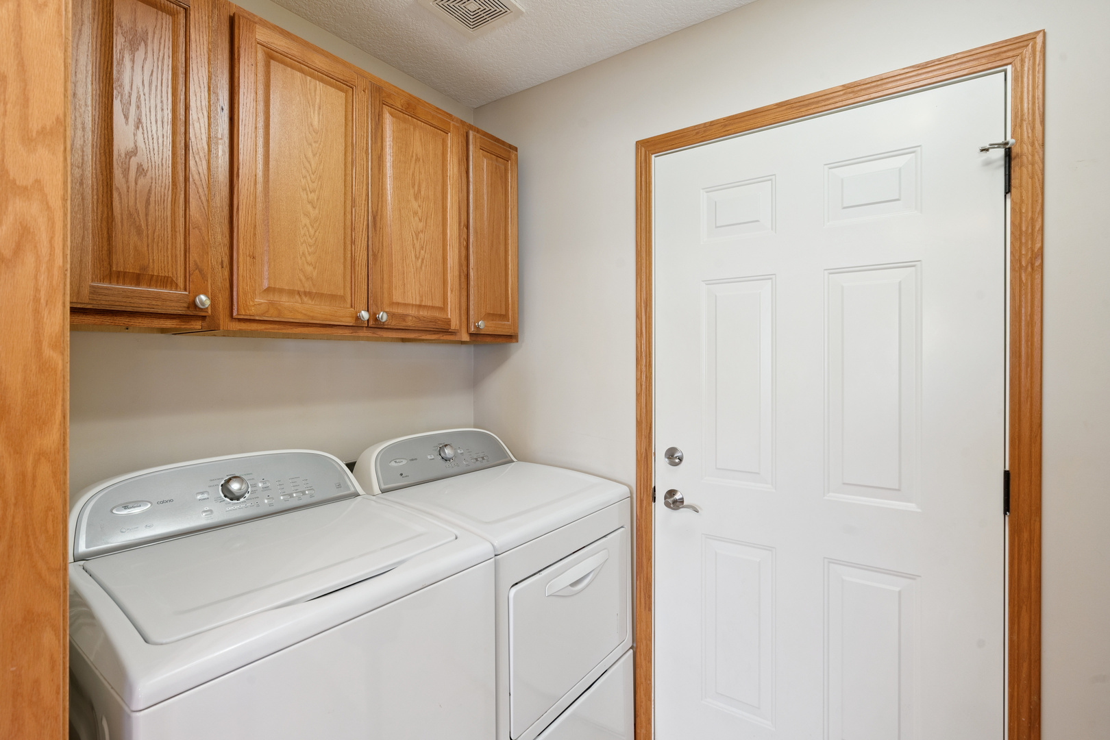 1716 Connor Court Clinton, IA 52732 - Photo 9 of 34