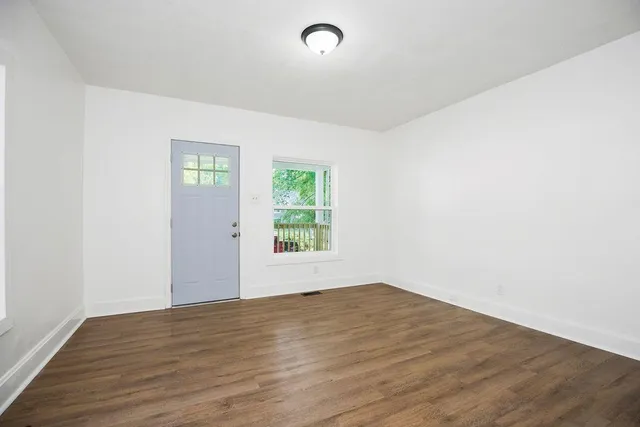 $149,900 | 11230 Felton Street, Sugar Creek, MO 64054