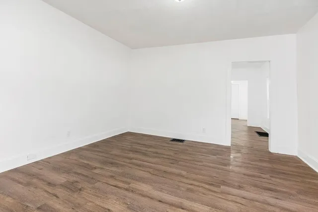 $149,900 | 11230 Felton Street, Sugar Creek, MO 64054