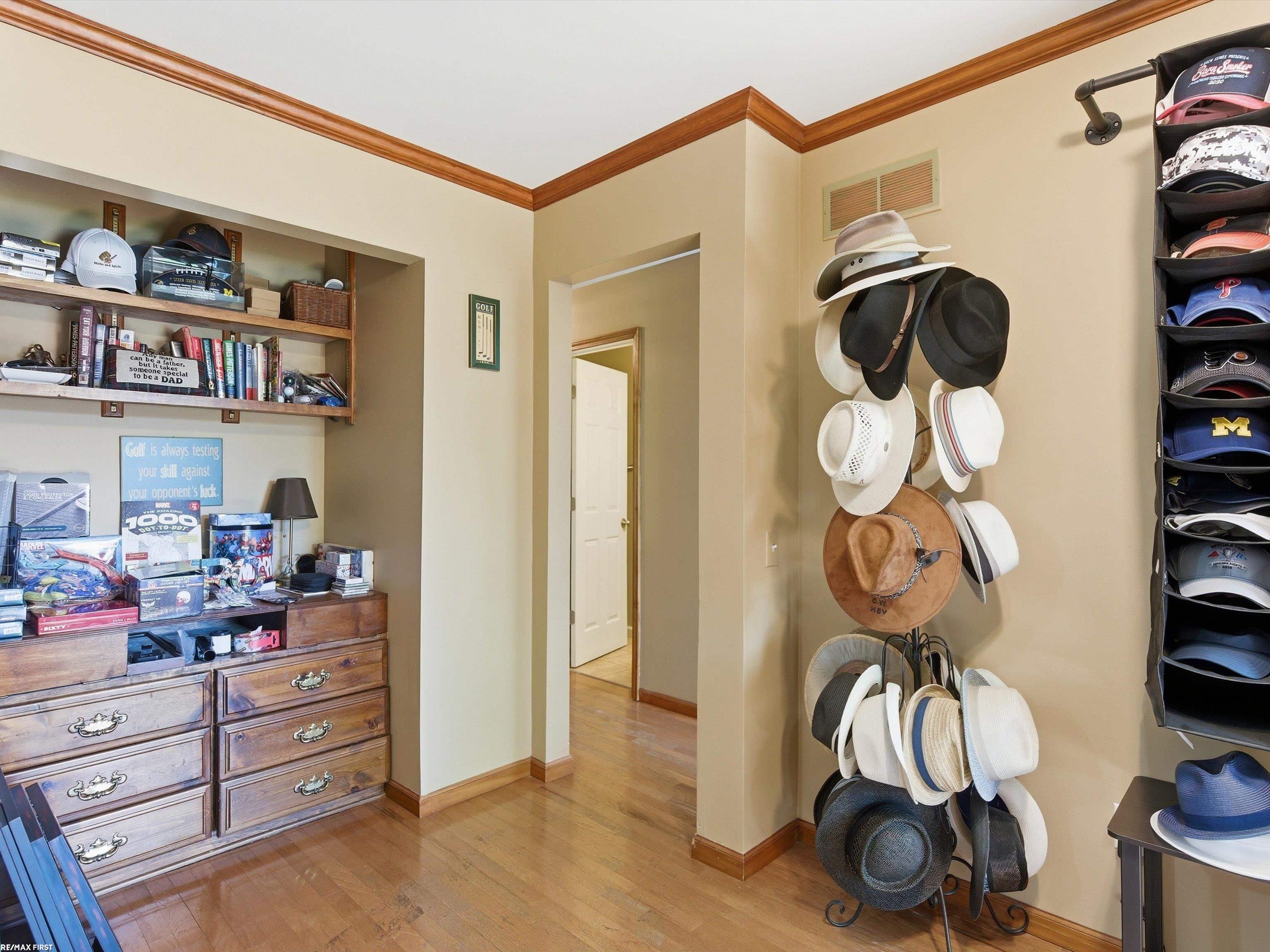 2250 Highsplint Drive Rochester Hills, MI 48307 - Photo 31 of 57 Gallery Image 31