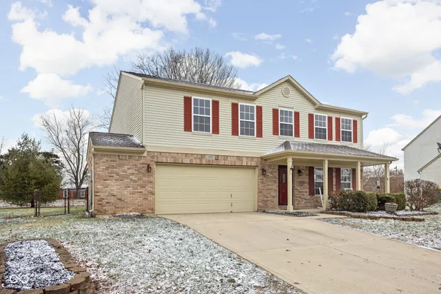 $334,900 | 6932 Merritt Ridge Way, Avon, IN 46123
