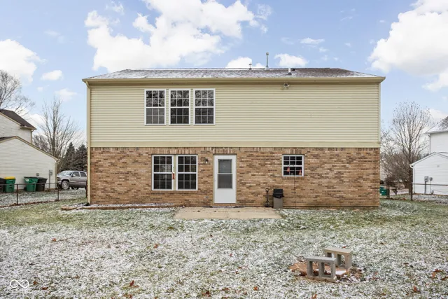 $334,900 | 6932 Merritt Ridge Way, Avon, IN 46123