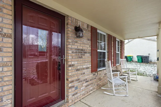 $334,900 | 6932 Merritt Ridge Way, Avon, IN 46123
