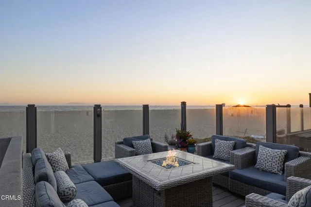 $3,000,000 | 325 Ocean Drive, Oxnard, CA 93035