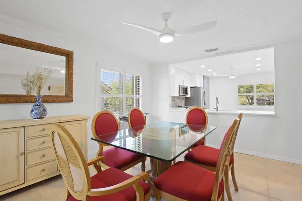 $300,000 | 5172 Southeast Club Way, Unit 207, Stuart, FL 34997