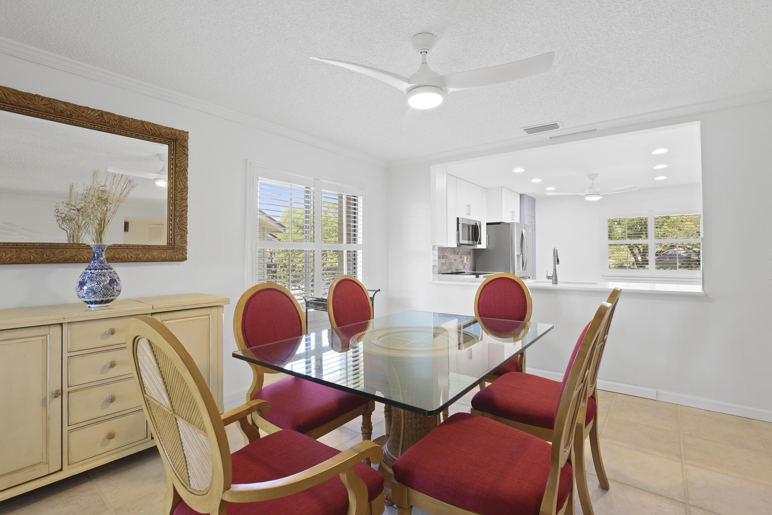 5172 Southeast Club Way, Unit 207 Stuart, FL 34997 - Photo 24 of 87 18_0o1a0236