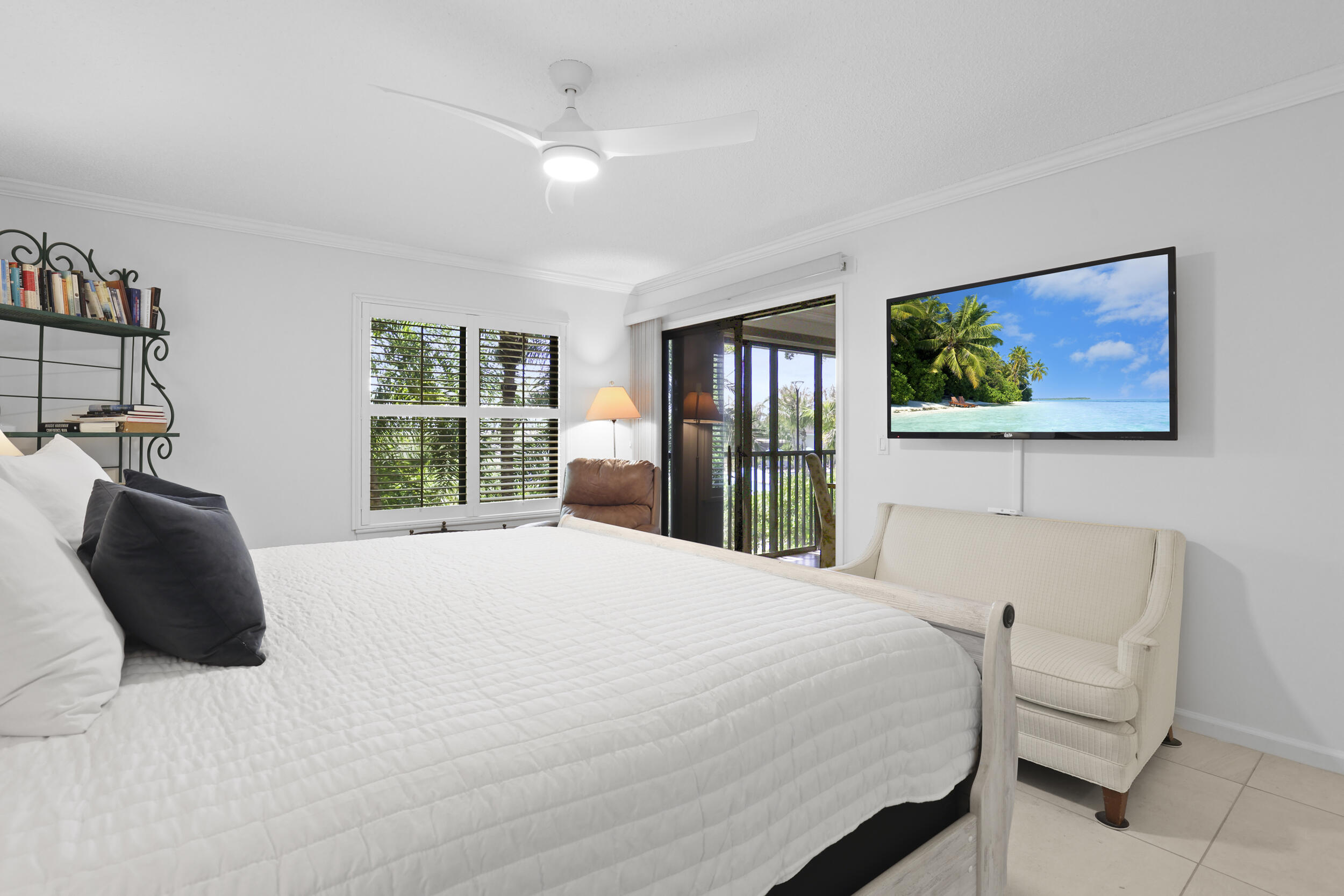 5172 Southeast Club Way, Unit 207 Stuart, FL 34997 - Photo 29 of 87 23_0o1a0145